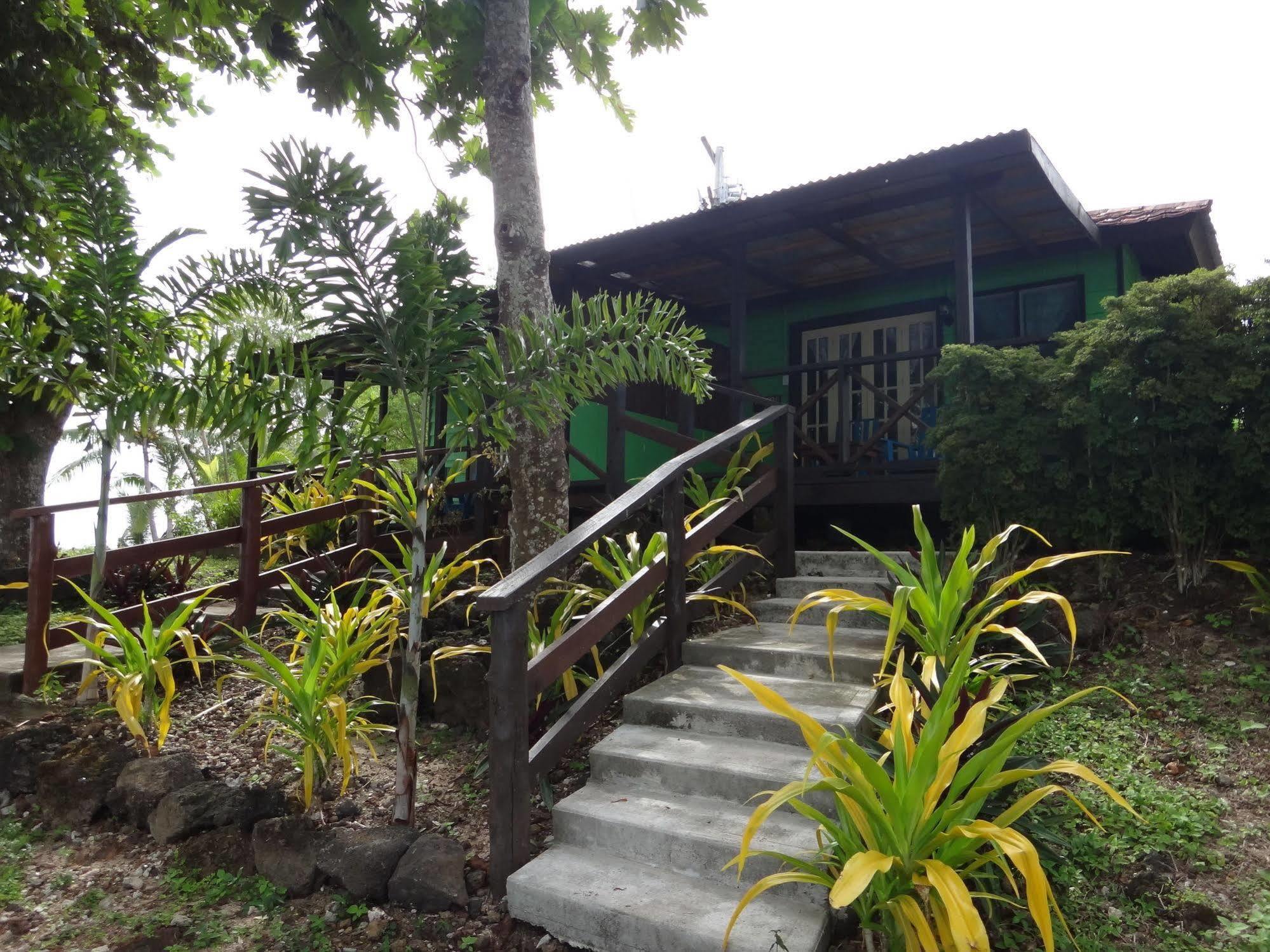 Vaimoana Seaside Lodge Savai'i Island Buitenkant foto